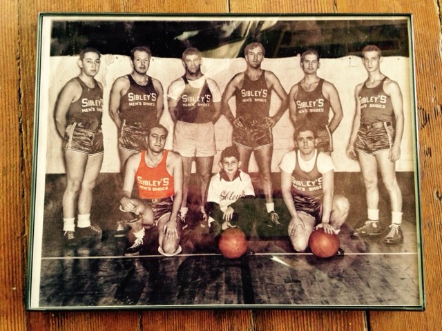 Sibleys Basketball Team